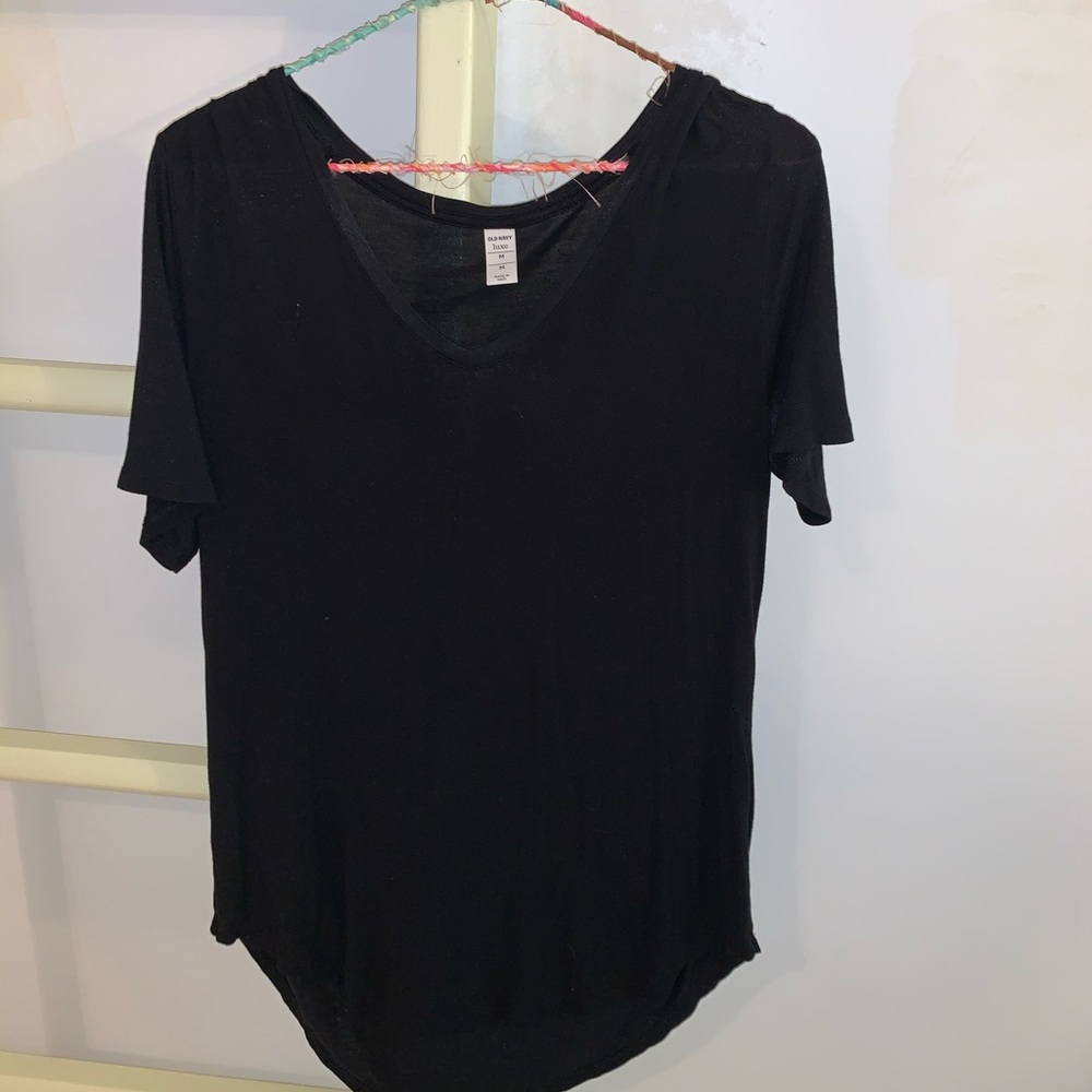 Black Tee